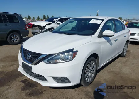 2017 Nissan Sentra S z USA, uszkodzony, nr VIN 3N1AB7AP7HY264064